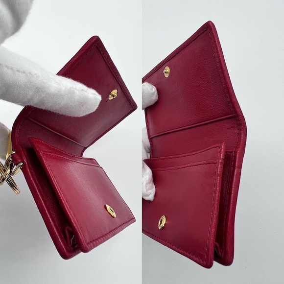 ❌SOLD❌Authentic Miu Miu lambskin card holder / key cles - Picture 8 of 9